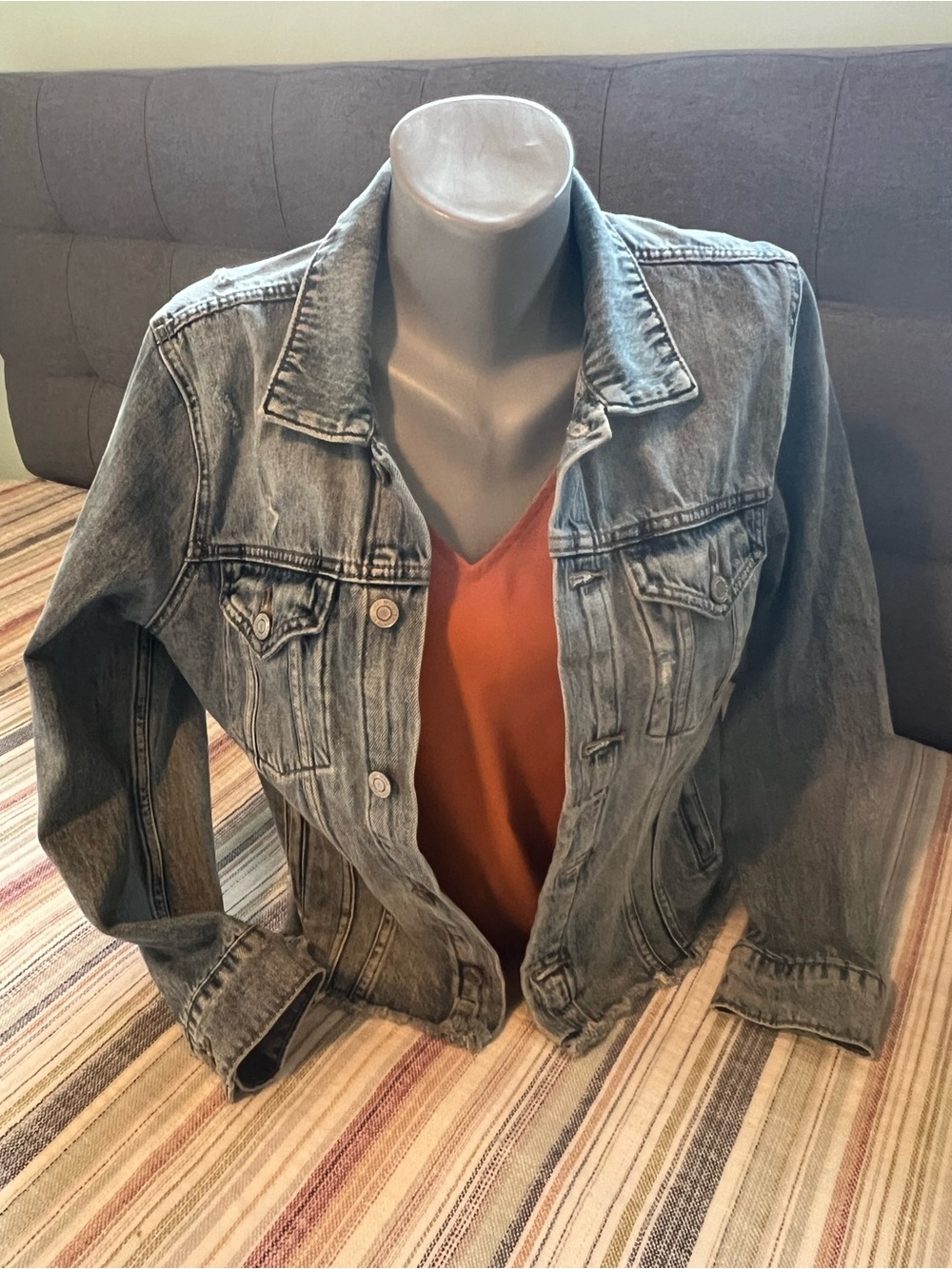 Lucky Brand Distressed Denim Tomboy Trucker Jacket size Medium